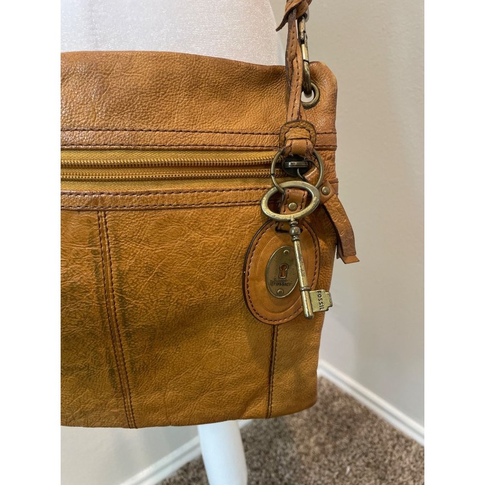 Fossil Brown Distressed Hobo Crossbody - Picture 6 of 6